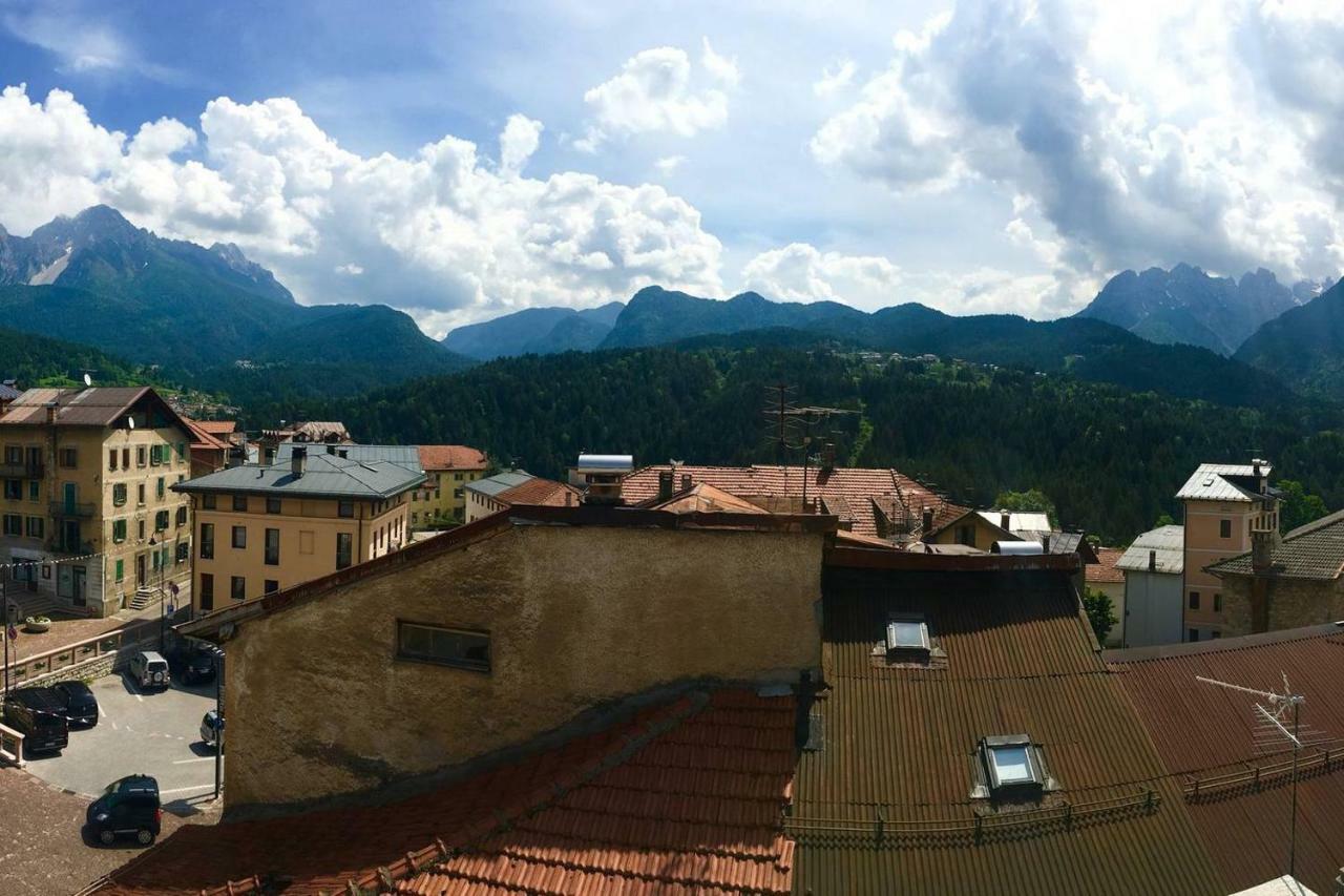 Lozzo Cadore Lozzo Di Cadore - Dolomiti - Piazza IV Novembre מראה חיצוני תמונה